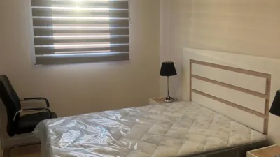 Piso en alquiler en Avenida Felipe González Márquez, Entrenúcleos (Dos Hermanas) de 1.300 €<span>/mes</span>
