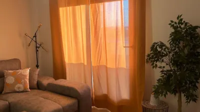 Piso en alquiler en Avenida Felipe González Márquez, Entrenúcleos (Dos Hermanas) de 1.300 €<span>/mes</span>