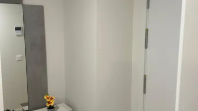 Piso en alquiler en Avenida Felipe González Márquez, Entrenúcleos (Dos Hermanas) de 1.300 €<span>/mes</span>