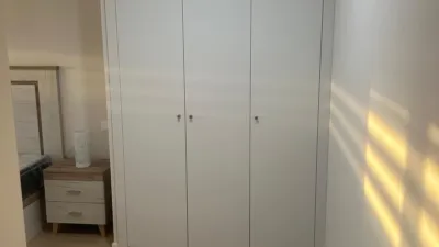 Piso en alquiler en Avenida Felipe González Márquez, Entrenúcleos (Dos Hermanas) de 1.300 €<span>/mes</span>