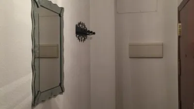 Piso en alquiler en Calle de Isaac Peral, cerca de Calle de Santa María Magdalena, Arenal-La Pólvora (Distrito Zona Centro. Dos Hermanas) de 850 €<span>/mes</span>