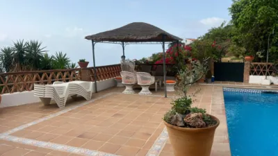 Chalet en venta en Camino Real a Motril, Casco Urbano (Almuñécar) de 600.000 €