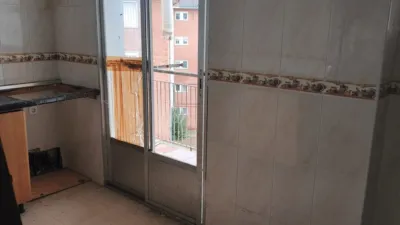 Piso en calle de Matute photo 3
