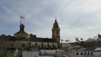 House on Cueto Street/Plaza de La Merced photo 17