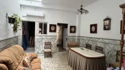 House on Cueto Street/Plaza de La Merced photo 4