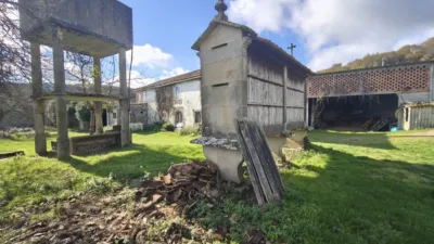 Rustic farm on Camposancos Street photo 6