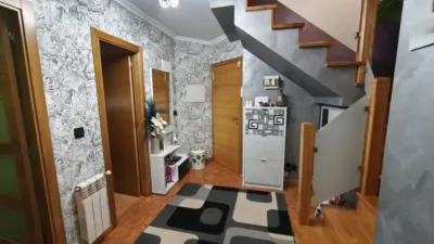 Duplex in Lalín photo 16
