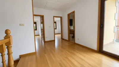 Semi-detached house on Calle Feas photo 17