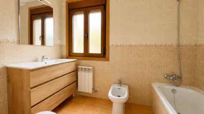 Semi-detached house on Calle Feas photo 15