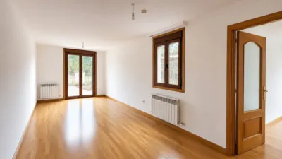Semi-detached house on Calle Feas photo 13
