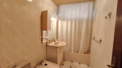 Flat on Calle Antonia Ferrín Moreiras photo 8