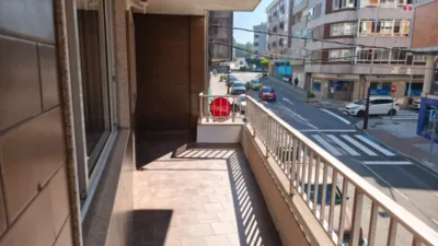Flat on Calle Antonia Ferrín Moreiras photo 3