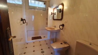 Apartment on Calle Antonia Ferrín Moreiras photo 8