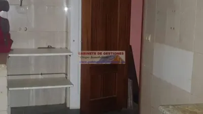 Local comercial en venta en Industria Albacete - Vista 2