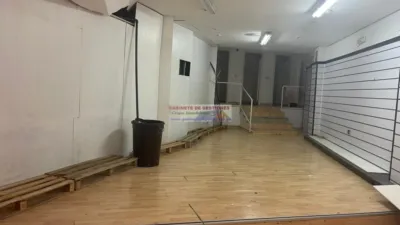 Local comercial en alquiler en Centro-Villacerrada-Pajarita - Vista 2