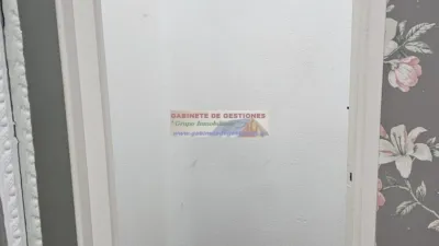 Local comercial en venta en Centro-Villacerrada-Pajarita - Más