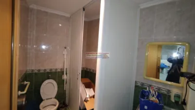 Local comercial en venta en Centro-Villacerrada-Pajarita - Más