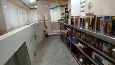 Local comercial en venta en Centro-Villacerrada-Pajarita - Vista 2