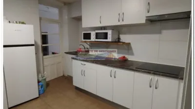 Habitación en alquiler en Centro-Villacerrada-Pajarita, Centro-Villacerrada-Pajarita (Albacete Capital) de 300 €<span>/mes</span>