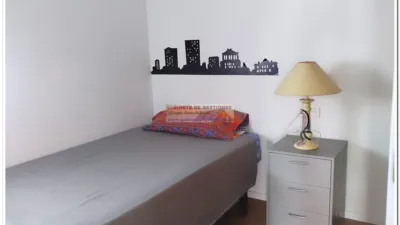 Habitación en alquiler en La Milagrosa-La Estrella-San Antón, La Milagrosa-La Estrella-San Antón (Albacete Capital) de 330 €<span>/mes</span>
