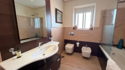 Piso en venta en Calle Tolosa Latour, Playa de Santa María del Mar-Bahía Blanca (Cádiz Capital) de 395.000 €