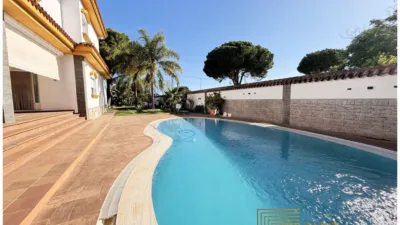 Chalet unifamiliar en venta en Veguetas - Chiclana de La Frontera, Mogarizas-Las Rapazes (Chiclana de la Frontera) de 850.000 €