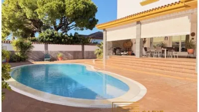 Chalet unifamiliar en venta en Veguetas - Chiclana de La Frontera, Mogarizas-Las Rapazes (Chiclana de la Frontera) de 850.000 €