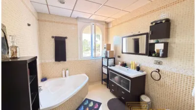 Chalet unifamiliar en venta en Veguetas - Chiclana de La Frontera, Mogarizas-Las Rapazes (Chiclana de la Frontera) de 850.000 €