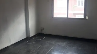 Piso en venta en Calle del Padre Viñas, cerca de Carrer de Sant Joan de la Penya, Orriols (Distrito Rascanya. València Capital) de 129.000 €