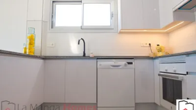 Chalet unifamiliar en venta en Urbanización Nueva, Los Alcázares de 420.000 €