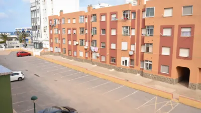 Apartamento en venta en Avenida de la Gran Vía de la Manga, 1, Km 0-Km 3 (La Manga del Mar Menor) de 149.000 €