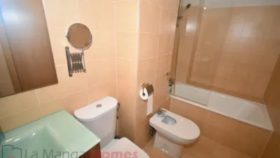 Piso en venta en Calle Residencial Punta Cormorán, Número 6, Km 13-Km 20 (La Manga del Mar Menor) de 199.000 €