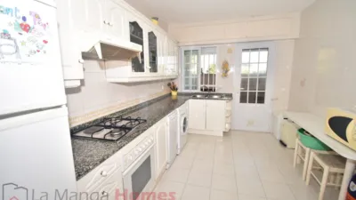 Chalet en venta en Avenida Gran Vía de La Manga Km 8, Poligono T, Número 49, Km 6-Km 8 (La Manga del Mar Menor) de 749.000 €