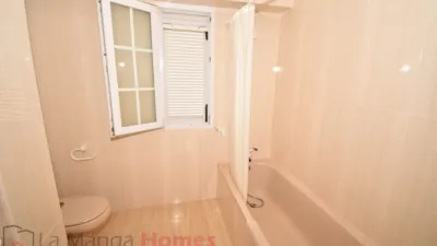 Chalet en venta en Avenida Gran Vía de La Manga Km 8, Poligono T, Número 49, Km 6-Km 8 (La Manga del Mar Menor) de 749.000 €
