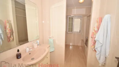 Chalet en venta en Avenida Gran Vía de La Manga Km 8, Poligono T, Número 49, Km 6-Km 8 (La Manga del Mar Menor) de 749.000 €