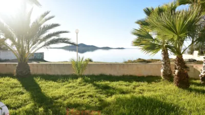 Chalet en venta en Avenida Gran Vía de La Manga Km 8, Poligono T, Número 49, Km 6-Km 8 (La Manga del Mar Menor) de 749.000 €