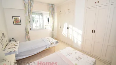Chalet en venta en Avenida Gran Vía de La Manga Km 8, Poligono T, Número 49, Km 6-Km 8 (La Manga del Mar Menor) de 749.000 €