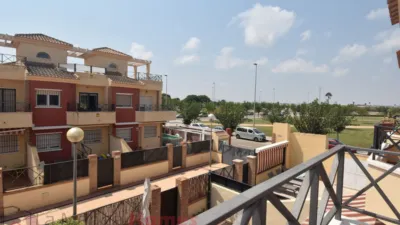 Chalet adosado en venta en Avinguda de Mare Nostrum, 103, El Mojón (Pilar de la Horadada) de 349.000 €
