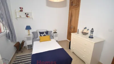 Chalet adosado en venta en Avinguda de Mare Nostrum, 103, El Mojón (Pilar de la Horadada) de 349.000 €