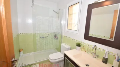 Chalet adosado en venta en Avinguda de Mare Nostrum, 103, El Mojón (Pilar de la Horadada) de 349.000 €
