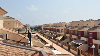 Chalet adosado en venta en Avinguda de Mare Nostrum, 103, El Mojón (Pilar de la Horadada) de 349.000 €