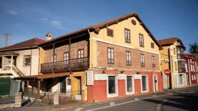 House on Avenida de Burgos photo 2