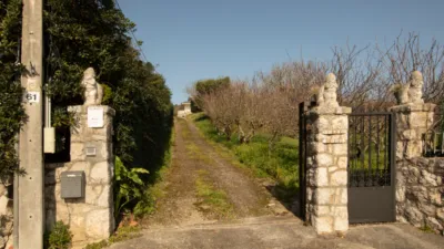 Detached Family Home on Avenida de San Juan de la Canal photo 2