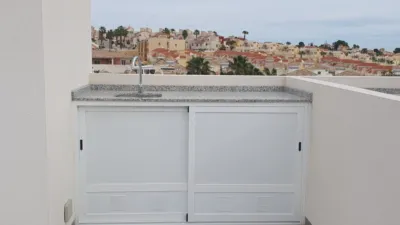 Chalet adosado en venta en Punta Prima-Ciñuelica-Alameda del Mar, Punta Prima-Ciñuelica-Alameda del Mar (Distrito Orihuela Costa. Orihuela) de 328.000 €