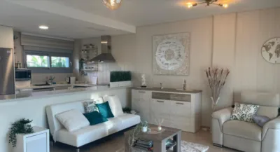 Apartment in Las Filipinas-Villamartín-Canal Norte photo 8