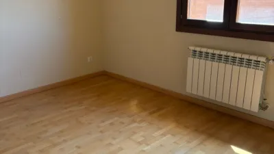 Chalet unifamiliar en venta en Calle de Federico García Lorca, Orkoien de 410.000 €