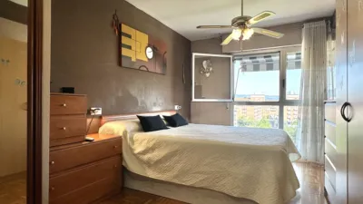Flat on Calle Santa Vicenta María photo 30