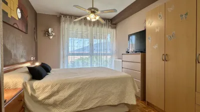 Flat on Calle Santa Vicenta María photo 26