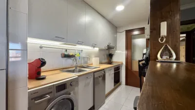 Flat on Calle Santa Vicenta María photo 13