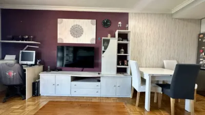 Flat on Calle Santa Vicenta María photo 10